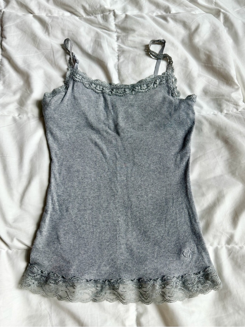 Vintage Y2K Justice gray lace camisole top 🩶